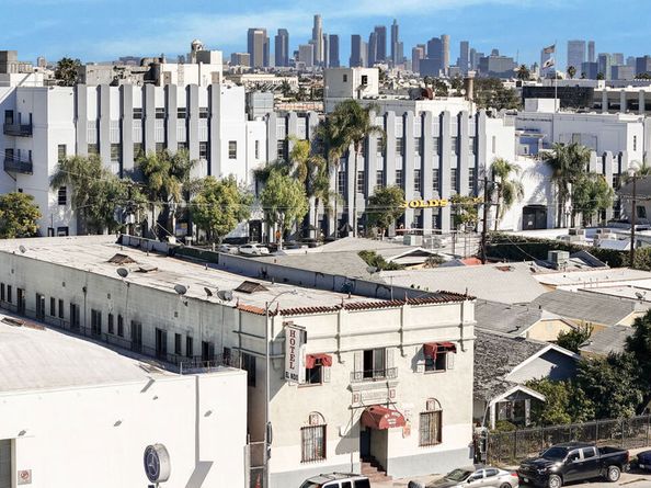 1042 Wilcox Avenue, Los Angeles CA 90038