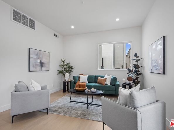 3626 E 1st Street, Long Beach CA 90803