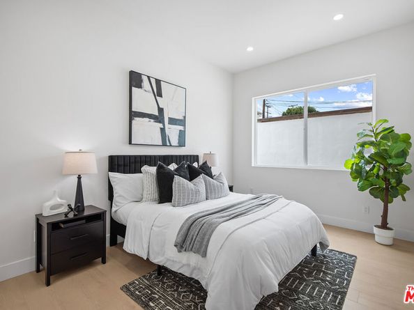 3626 E 1st Street, Long Beach CA 90803