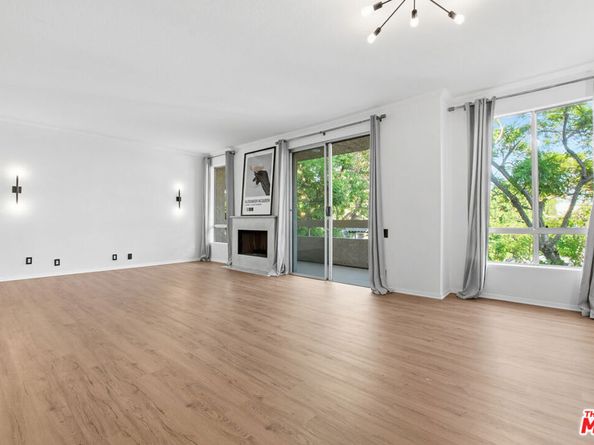 8960 Cynthia Street 109, West Hollywood CA 90069