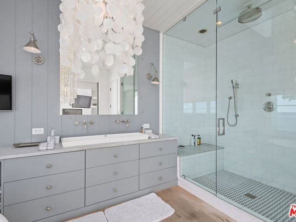 27212 Pacific Coast Highway, Malibu CA 90265