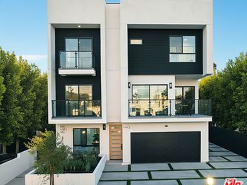 542 1/2 N Serrano Avenue