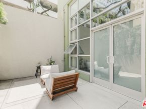 1130 S Flower Street 103, Los Angeles CA 90015