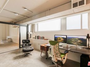 1130 S Flower Street 103, Los Angeles CA 90015