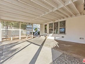 5733 Colfax Avenue, North Hollywood CA 91601