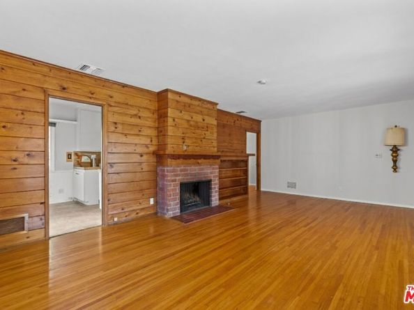 5733 Colfax Avenue, North Hollywood CA 91601