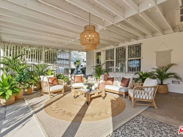 5733 Colfax Avenue, North Hollywood CA 91601