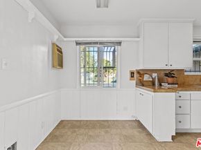 5733 Colfax Avenue, North Hollywood CA 91601