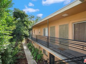 11447 Tiara Street 1, North Hollywood CA 91601