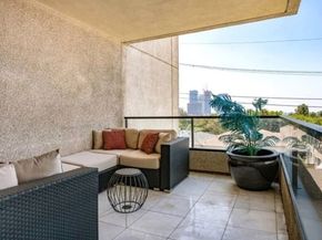 10350 Wilshire Boulevard 404, Los Angeles CA 90024