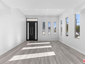 6723 Sunnyslope Avenue, Van Nuys CA 91401