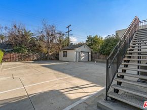 1250 S Windsor Boulevard, Los Angeles CA 90019
