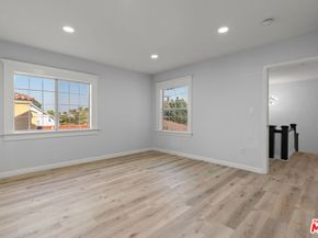 1250 S Windsor Boulevard, Los Angeles CA 90019