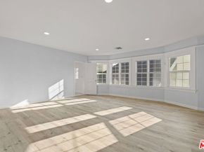 1250 S Windsor Boulevard, Los Angeles CA 90019