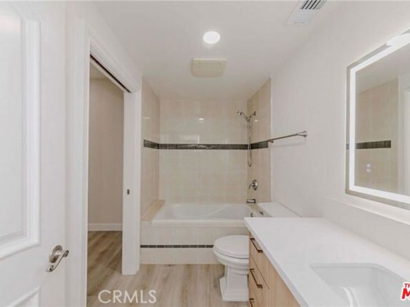 1138 S Serrano Avenue 102, Los Angeles CA 90006