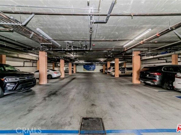 1138 S Serrano Avenue 102, Los Angeles CA 90006