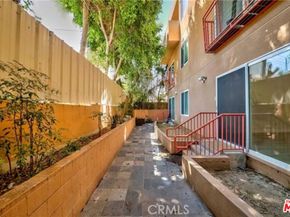 1138 S Serrano Avenue 102, Los Angeles CA 90006