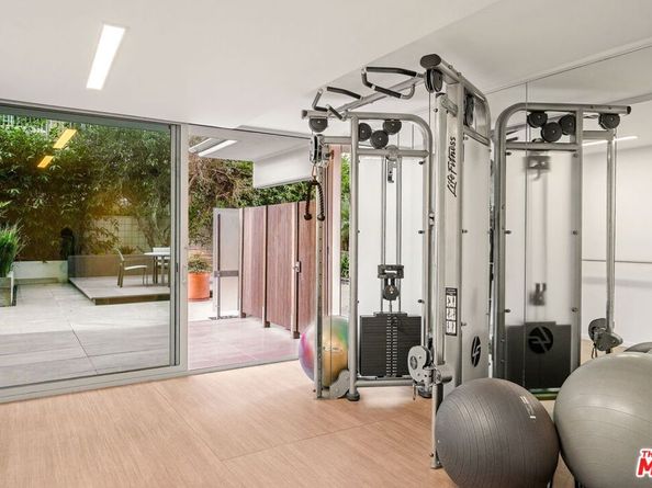 535 Ocean Avenue 5C, Santa Monica CA 90402