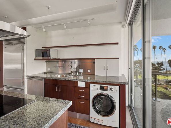 535 Ocean Avenue 5C, Santa Monica CA 90402