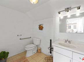 1430 N Dominion Avenue, Pasadena CA 91104