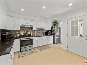 1430 N Dominion Avenue, Pasadena CA 91104