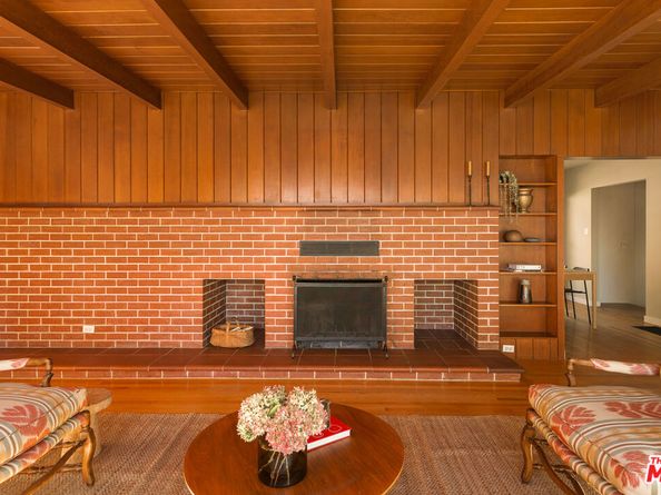 10816 Redmont Avenue, Tujunga CA 91042