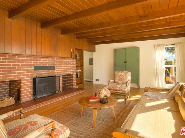 10816 Redmont Avenue, Tujunga CA 91042