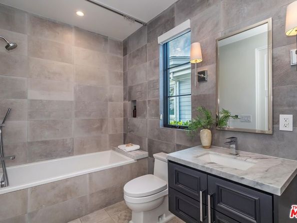 820 N Vista Street, Los Angeles CA 90046