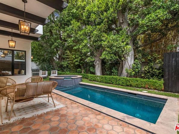 820 N Vista Street, Los Angeles CA 90046