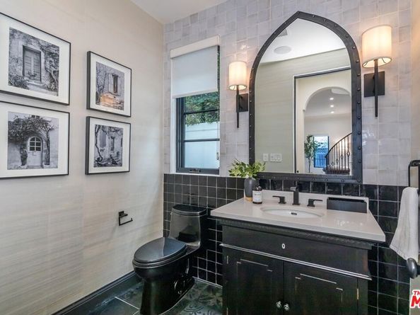 820 N Vista Street, Los Angeles CA 90046