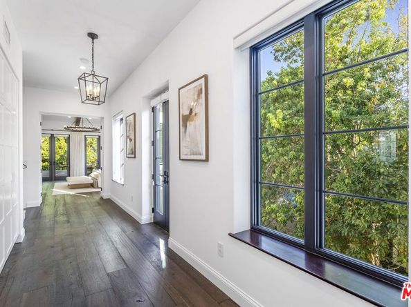 820 N Vista Street, Los Angeles CA 90046