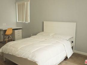 1259 W 36th Place, Los Angeles CA 90007