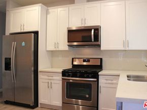 1259 W 36th Place, Los Angeles CA 90007