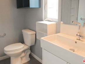 1259 W 36th Place, Los Angeles CA 90007