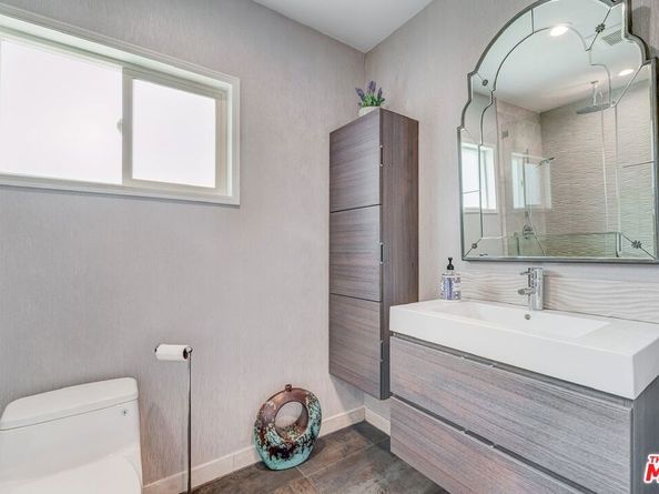 10824 Westminster Avenue, Los Angeles CA 90034