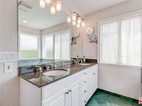 10824 Westminster Avenue, Los Angeles CA 90034