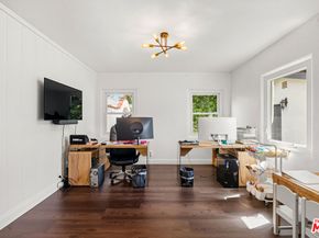 9916 Rathburn Avenue, Northridge CA 91325