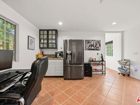 9916 Rathburn Avenue, Northridge CA 91325