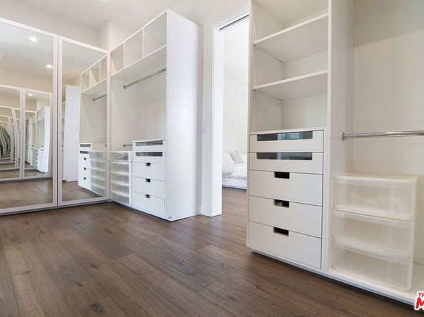 362 N Norton Avenue, Los Angeles CA 90004