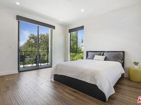 362 N Norton Avenue, Los Angeles CA 90004