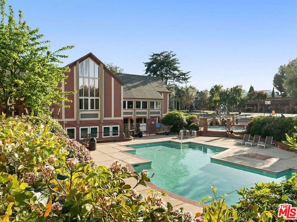 6425 Green Valley Circle 302, Culver City CA 90230