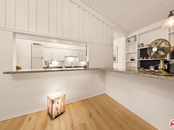 6425 Green Valley Circle 302, Culver City CA 90230