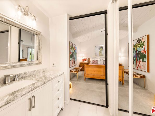 6425 Green Valley Circle 302, Culver City CA 90230
