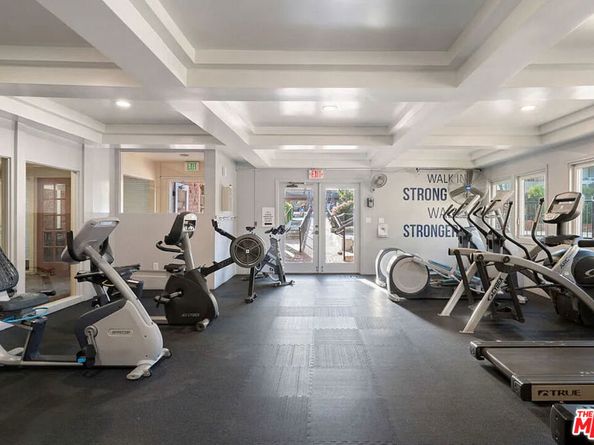 6425 Green Valley Circle 302, Culver City CA 90230