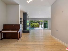 1531 Lindacrest Drive, Beverly Hills CA 90210