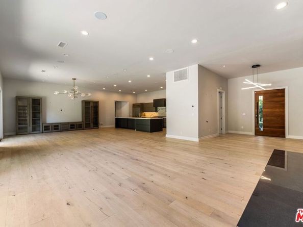 1531 Lindacrest Drive, Beverly Hills CA 90210