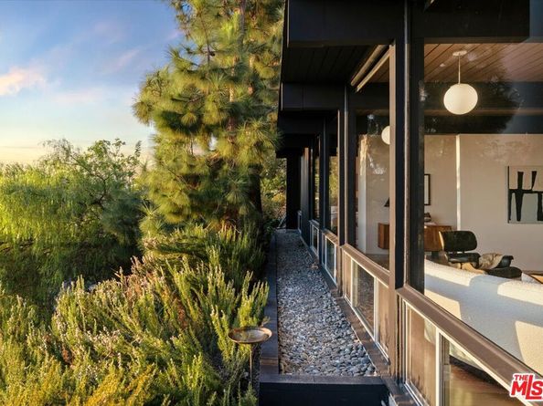 1370 N Avenue 57, Los Angeles CA 90042
