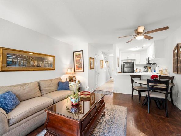 5606 Caminito Roberto, San Diego CA 92111