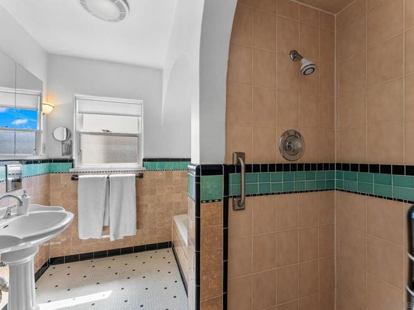 4349 Adams Avenue, San Diego CA 92116