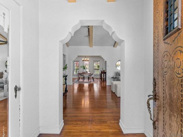 4349 Adams Avenue, San Diego CA 92116